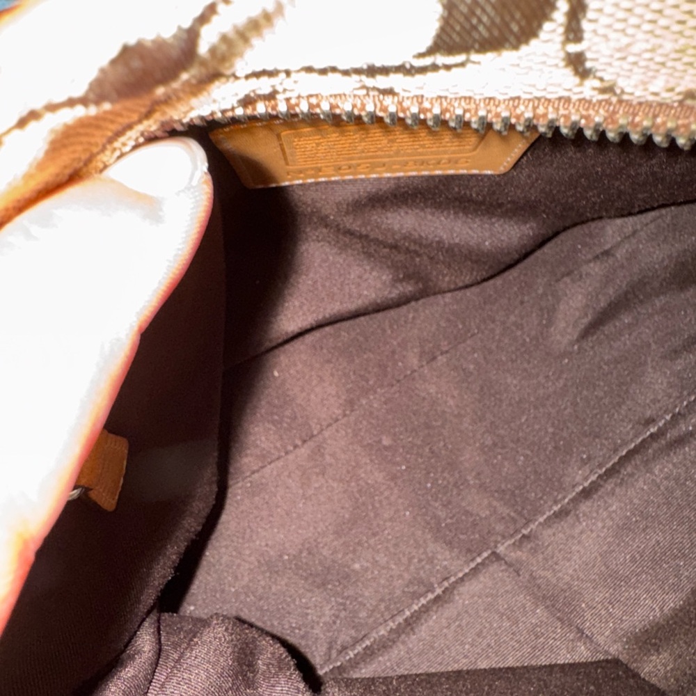SOLD!!!!!!!!!π΄Coach Brown and Tan Signature Shoulder Bag - Picture 7 of 7